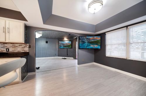 7710 Grant St, Gary IN 46410-5281 exterior