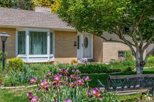 125 Southmoor Dr, Denver, CO 80220-5957