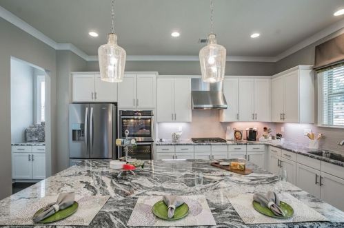 4215 Carver Dr, Atlanta GA  30360-2546 exterior