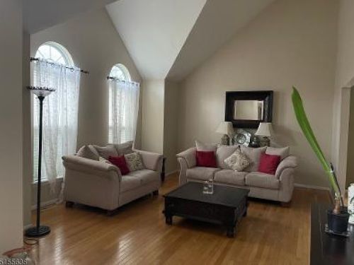 11 Crimson Ln, Dover NJ  07803-2444 exterior