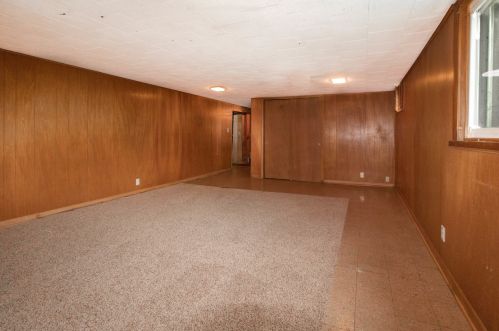 157 Vista Ter, Sycamore IL  60178-1553 exterior