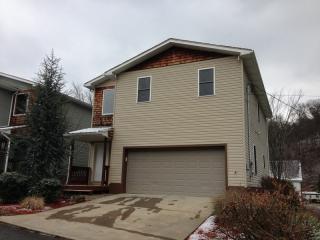 63 Beech St, Morgantown WV  26501-6203 exterior