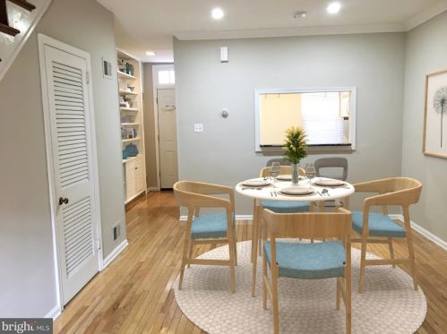 340 12th St, Philadelphia, PA 19107-1123