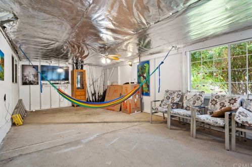 10462 Hole Ave, Riverside CA  92505-1620 exterior