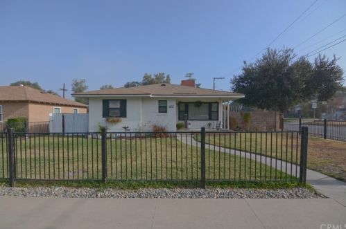 3607 Hoover St, Riverside, CA 92504-3911