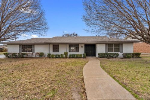 5601 Lubbock Ave, Fort Worth, TX 76133-3308