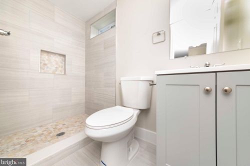 10814 Jewett St, Silver Spring MD 20902-3668 exterior