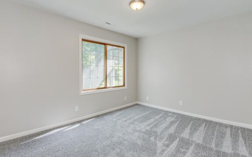 2967 Devonshire Cir, Saint Paul MN  55125-3964 exterior