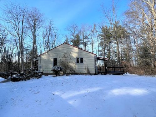 188 Royalston Rd, Fitzwilliam, NH 03447-3441