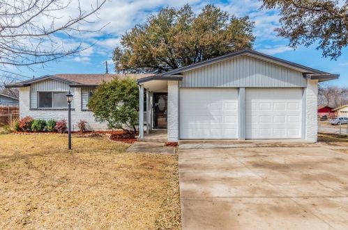 3025 Steven St, Irving, TX 75062-4178