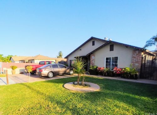 778 C St, Colton, CA 92324-2144