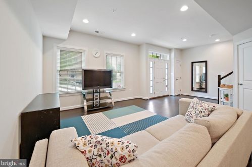 8064 Westside Blvd, Fulton MD  20759-2587 exterior