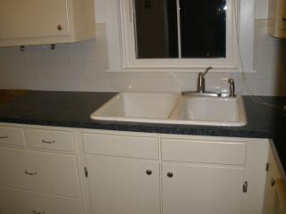 9 Richard Ct, Coventry, RI 02816-7843