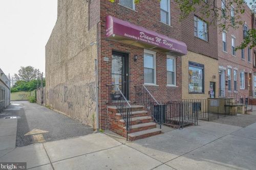 1723 Broad St, Philadelphia, PA 19148-1527