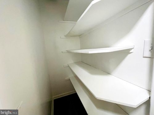 428 Northwest Dr, Silver Spring MD  20901-4417 exterior