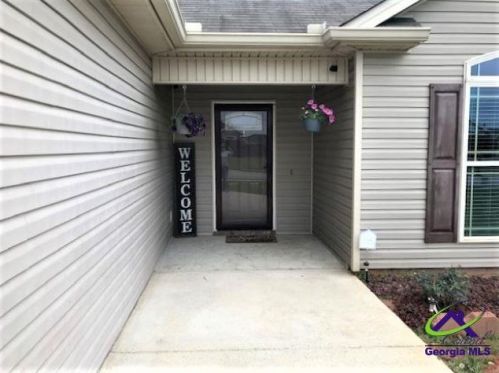 605 Tug Ct, Warner Robins, GA 31088-2141