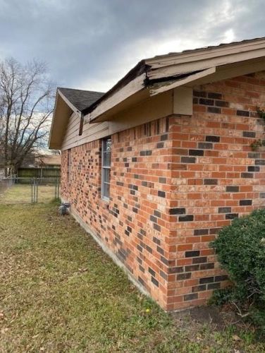 618 Pampa St, Sulphur Springs TX  75482-4624 exterior