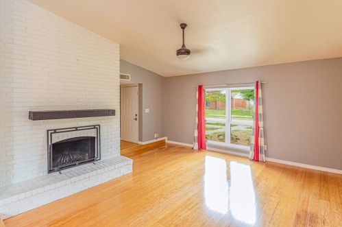 1200 Joshua Tree Dr, Plano, TX 75023-7329