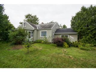 3830 Shelburne Rd, Shelburne VT  05482-6515 exterior