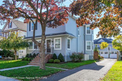 18 Elm Pl, Tinton Falls, NJ 07701