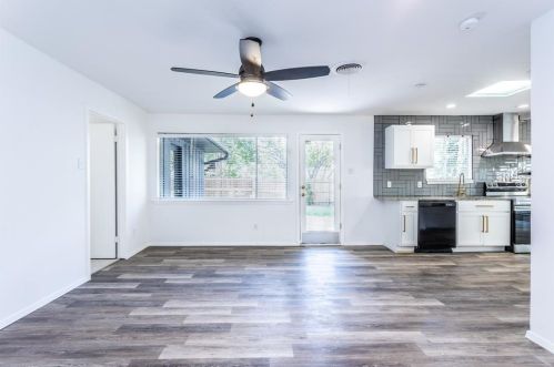 1705 Glen Alta Dr, Irving TX  75061-2306 exterior