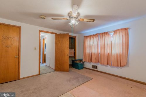 427 Holiday Dr, Aberdeen MD  21001-1813 exterior