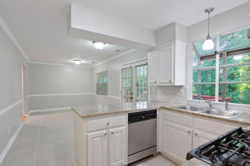 1213 Haven Brook Way, Atlanta GA  30319-2673 exterior