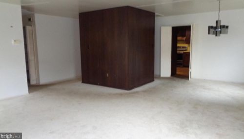 54 Gainscott Ln, Willingboro, NJ 08046-3004