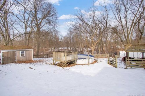 69 Hollis Rd, Wapping, CT 06074-3419