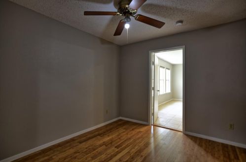 6105 Meredith Ln, Fort Worth TX  76134-2510 exterior