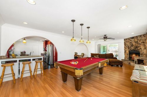 4207 Chasin St, Oceanside, CA 92056-3434