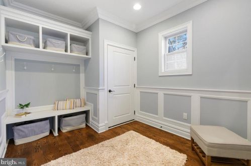 199 Snowden Ln, Princeton NJ 08540-3629 exterior