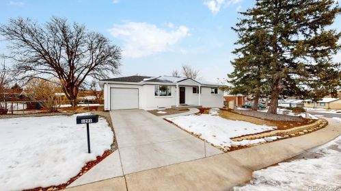 1201 Essex Dr, Denver CO  80229-5428 exterior