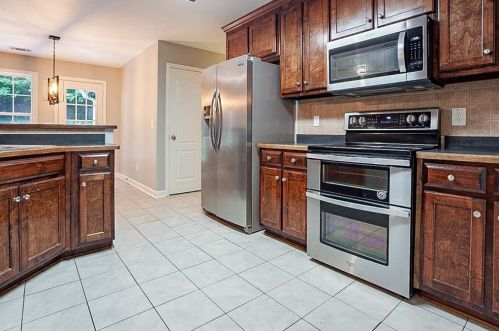 264 Laurel Oaks Ln, Jefferson GA  30549-5592 exterior