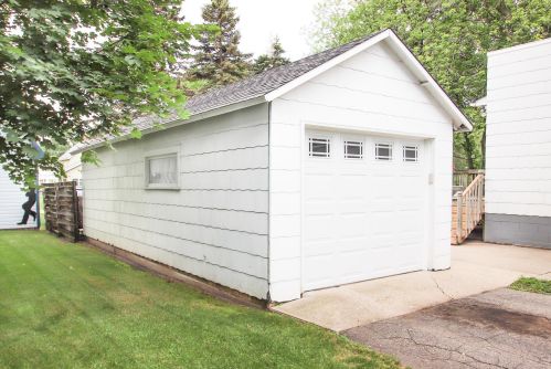 320 Main St, Melrose, MN 56352-1066