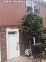 303 Hamlet Way, Charleston WV  25314-2028 exterior