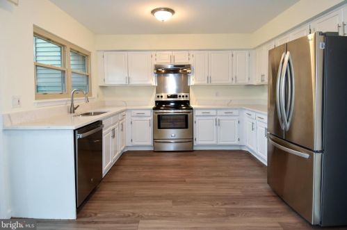 9129 Helaine Hamlet Way, Columbia, MD 21045-4056