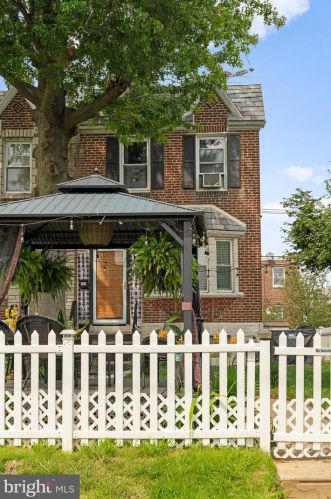 1107 Magee Ave, Philadelphia, PA 19111-4939