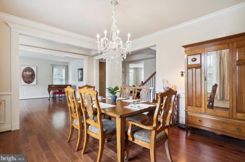 13509 Moonlight Trail Dr, Silver Spring MD 20906-6700 exterior