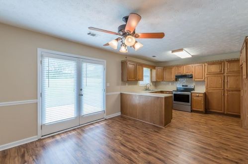 3150 Rose Gln, Conyers GA  30094-3871 exterior