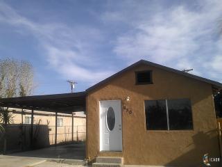 930 K St, Brawley, CA 92227-2626