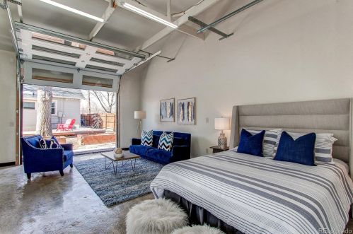 2202 Marion St, Denver CO  80205-5247 exterior