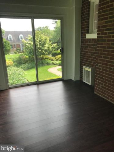 1815 Sherwood Rd, Silver Spring MD 20902-4030 exterior