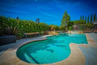 491 Lakeview Dr, Los Angeles, CA 94513-5062