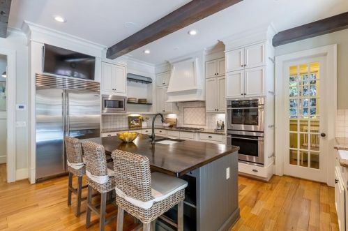 4737 Dudley Ln, Atlanta GA  30327-3306 exterior