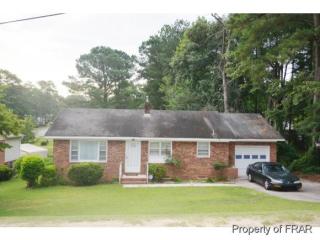 703 Mclamb Dr, Fayetteville, NC 28301-2431