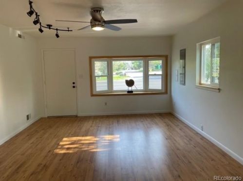 7001 52nd Ave, Arvada CO  80002-3701 exterior