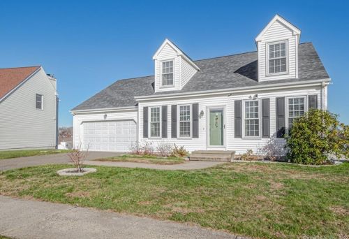 64 Morning Glory Dr, Middletown CT  06457-1777 exterior