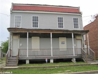 3015 R St, Richmond, VA 23223-6717