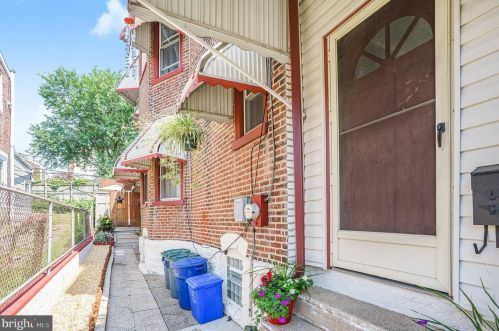 6118 Marsden St, Philadelphia, PA 19135-3616